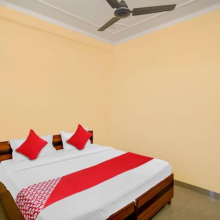 Hotel O Pari Hotel Ghaziabad Eksteriør bilde