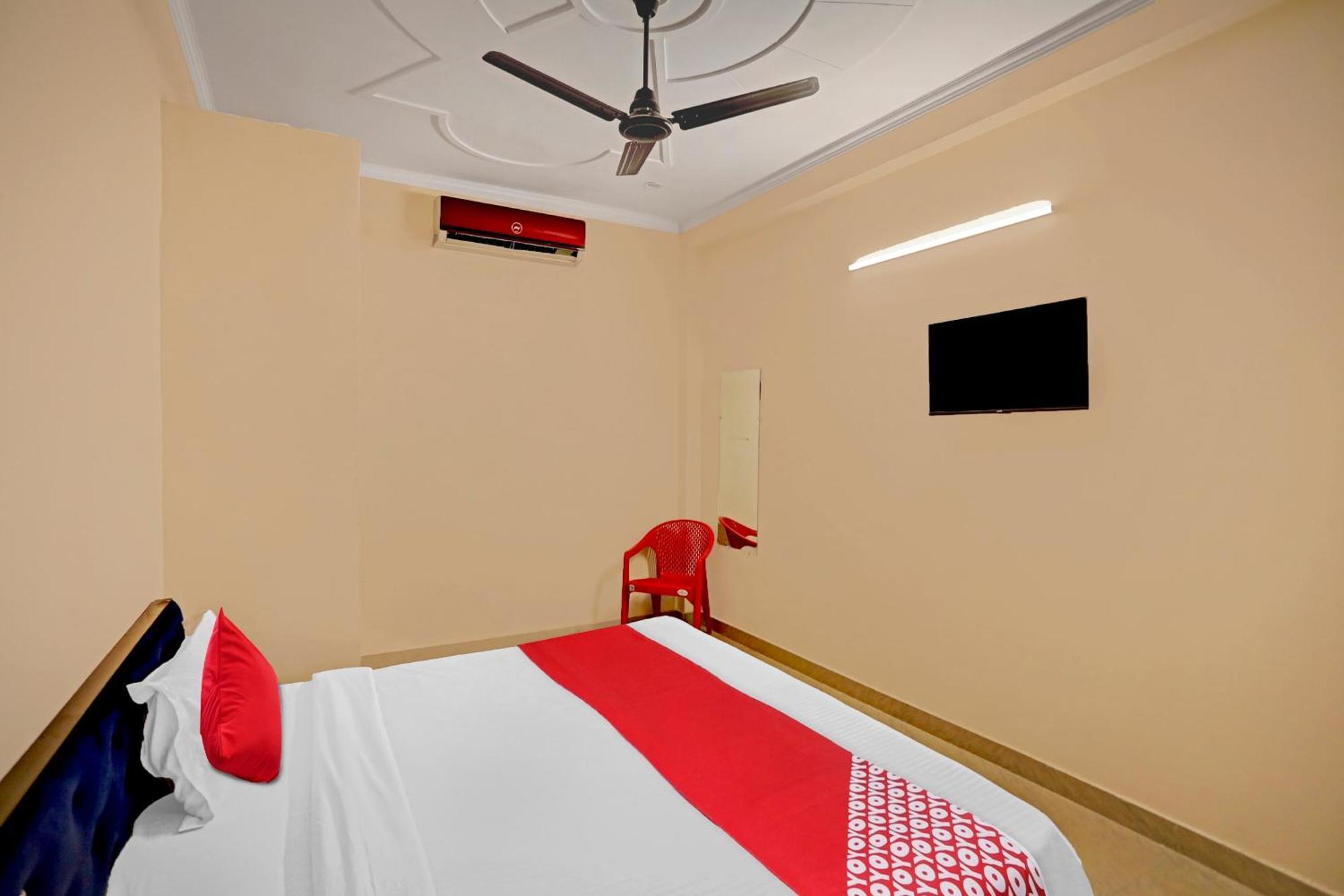 Hotel O Pari Hotel Ghaziabad Eksteriør bilde
