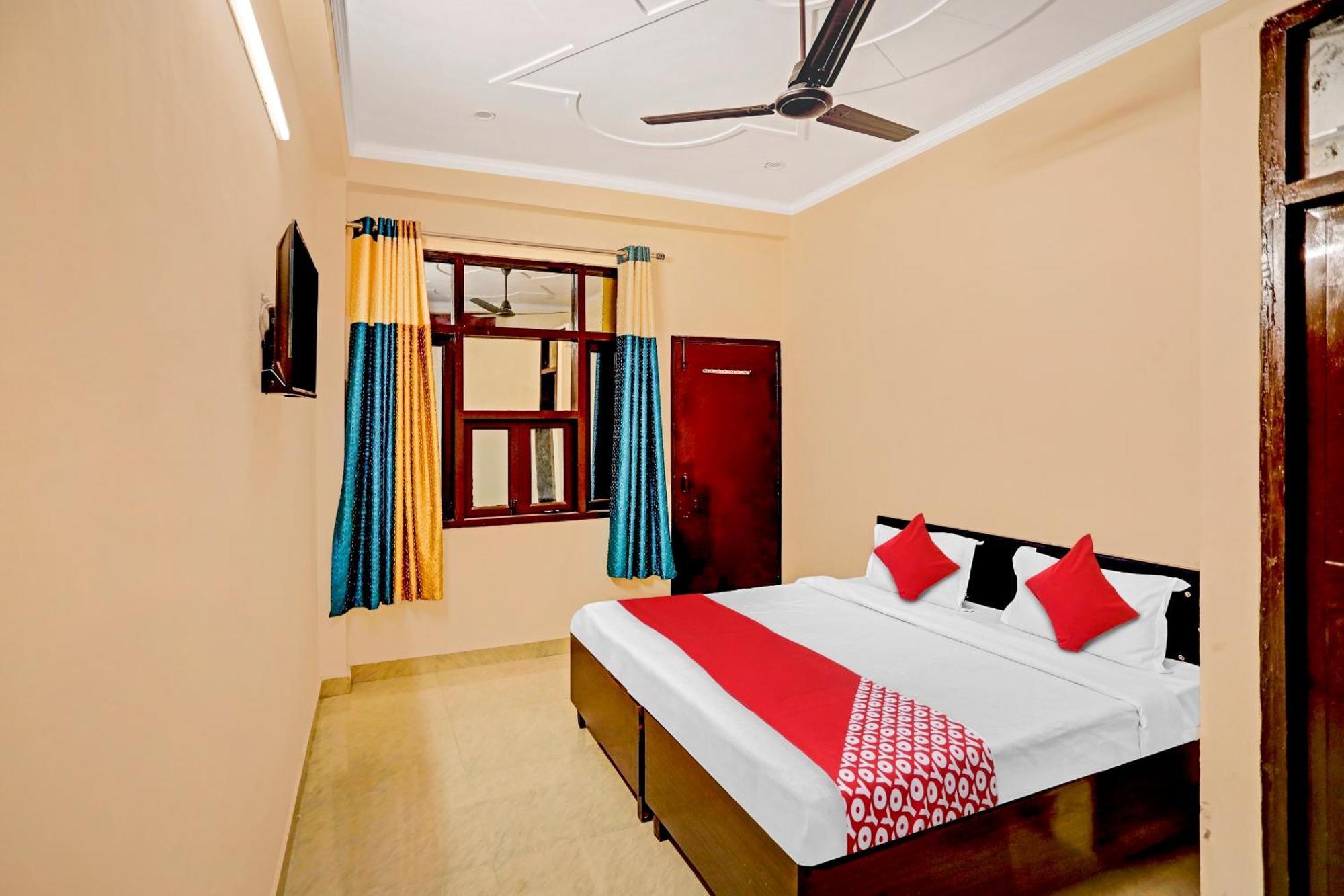 Hotel O Pari Hotel Ghaziabad Eksteriør bilde