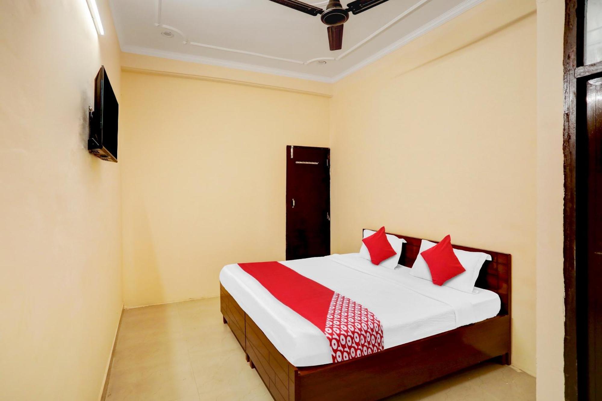 Hotel O Pari Hotel Ghaziabad Eksteriør bilde